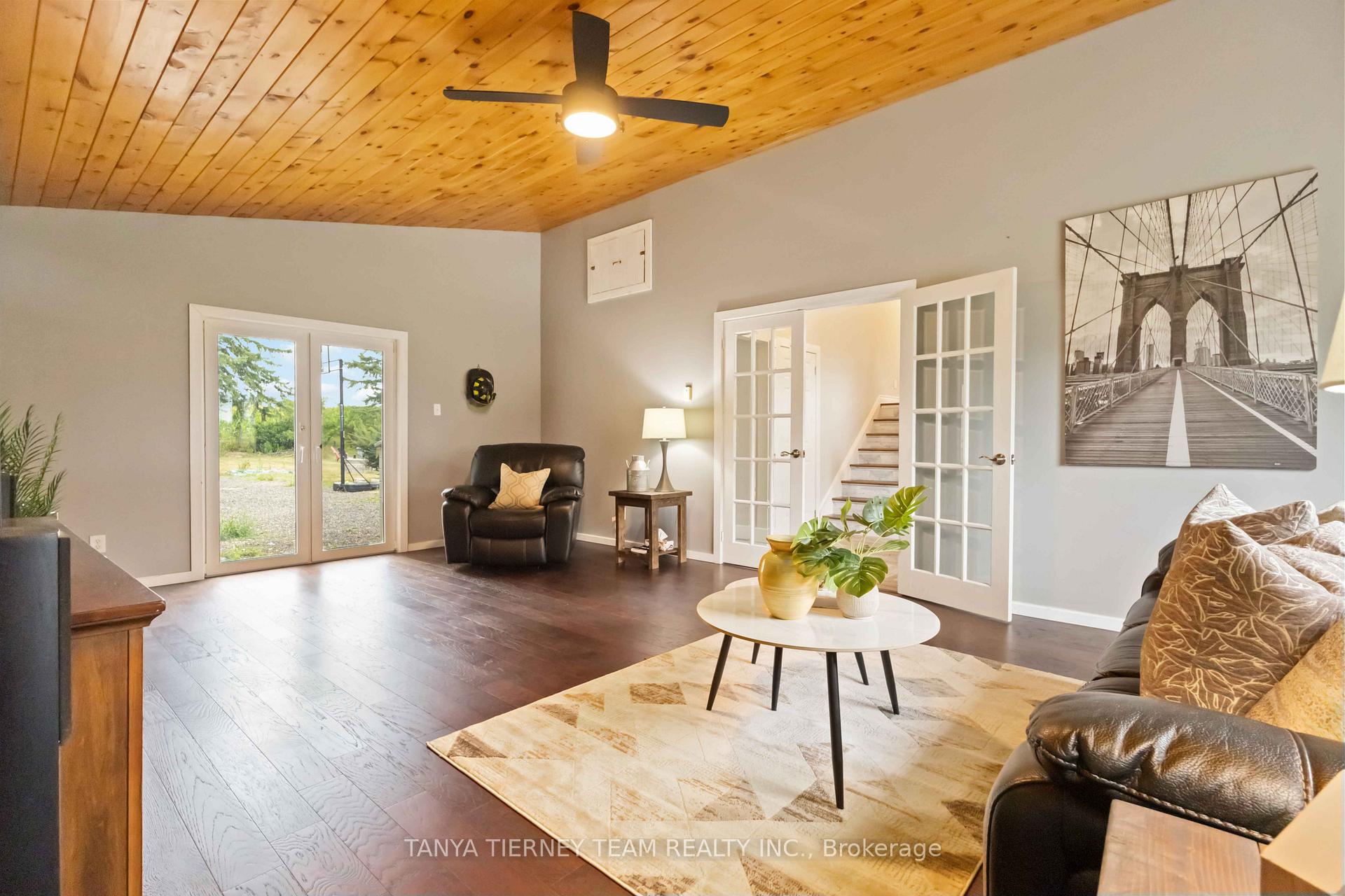 Photo 11 of 6381 Leskard Road, Clarington, Rural Clarington — HOMEH