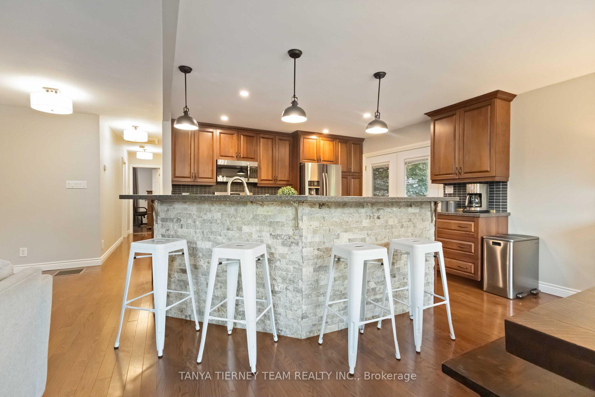 Photo 15 of 6381 Leskard Road, Clarington, Rural Clarington — HOMEH