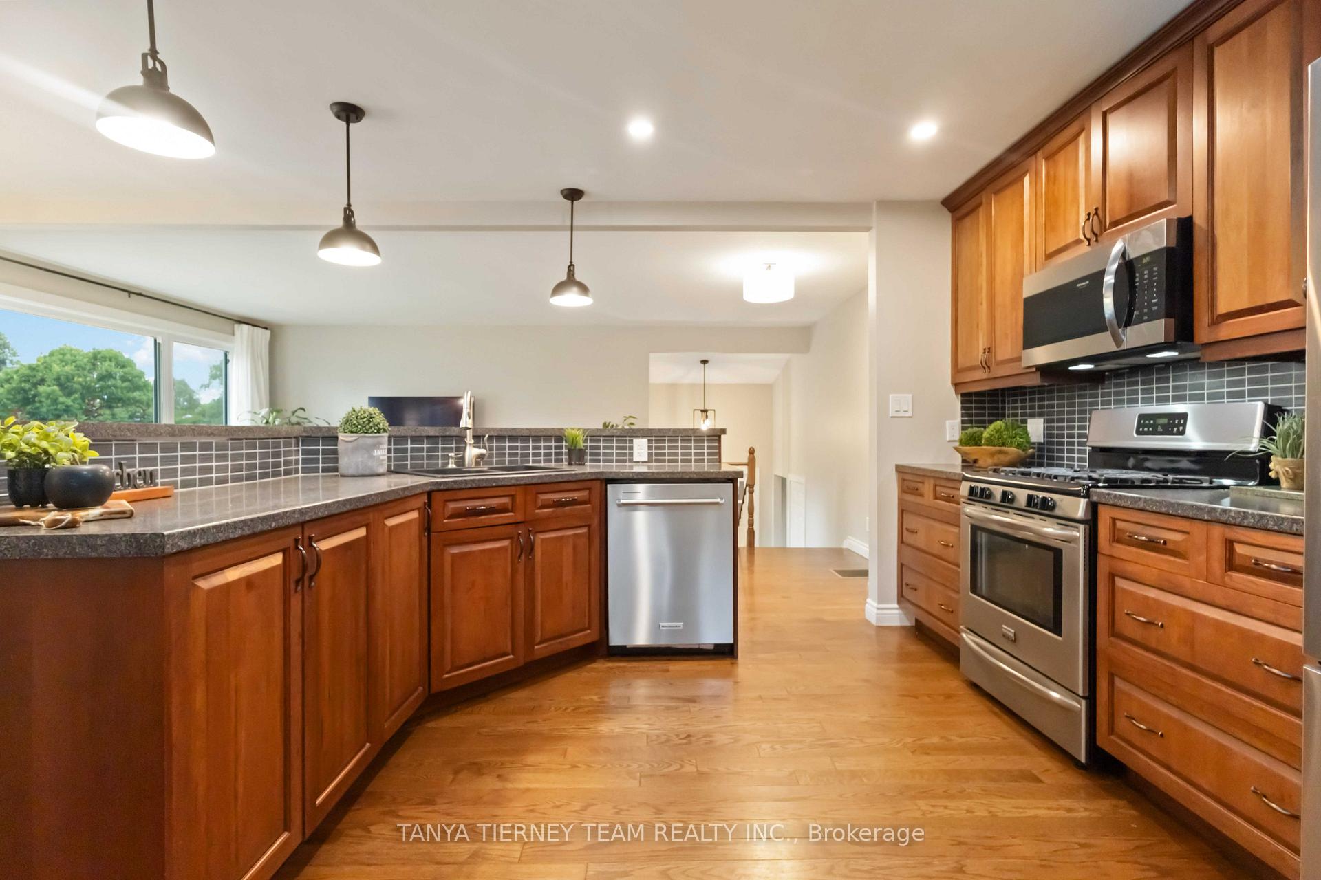 Photo 17 of 6381 Leskard Road, Clarington, Rural Clarington — HOMEH