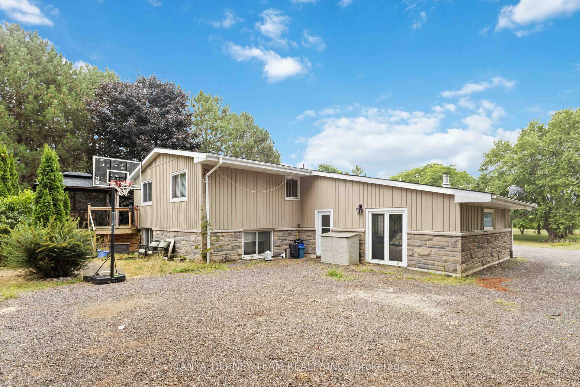 Photo 77 of 6381 Leskard Road, Clarington, Rural Clarington — HOMEH