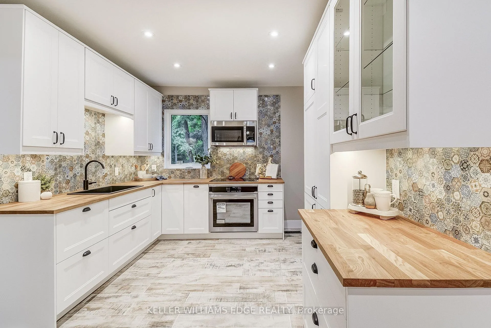 Photo 11 of 32 Cumberland Avenue, Hamilton, St. Clair — HOMEH