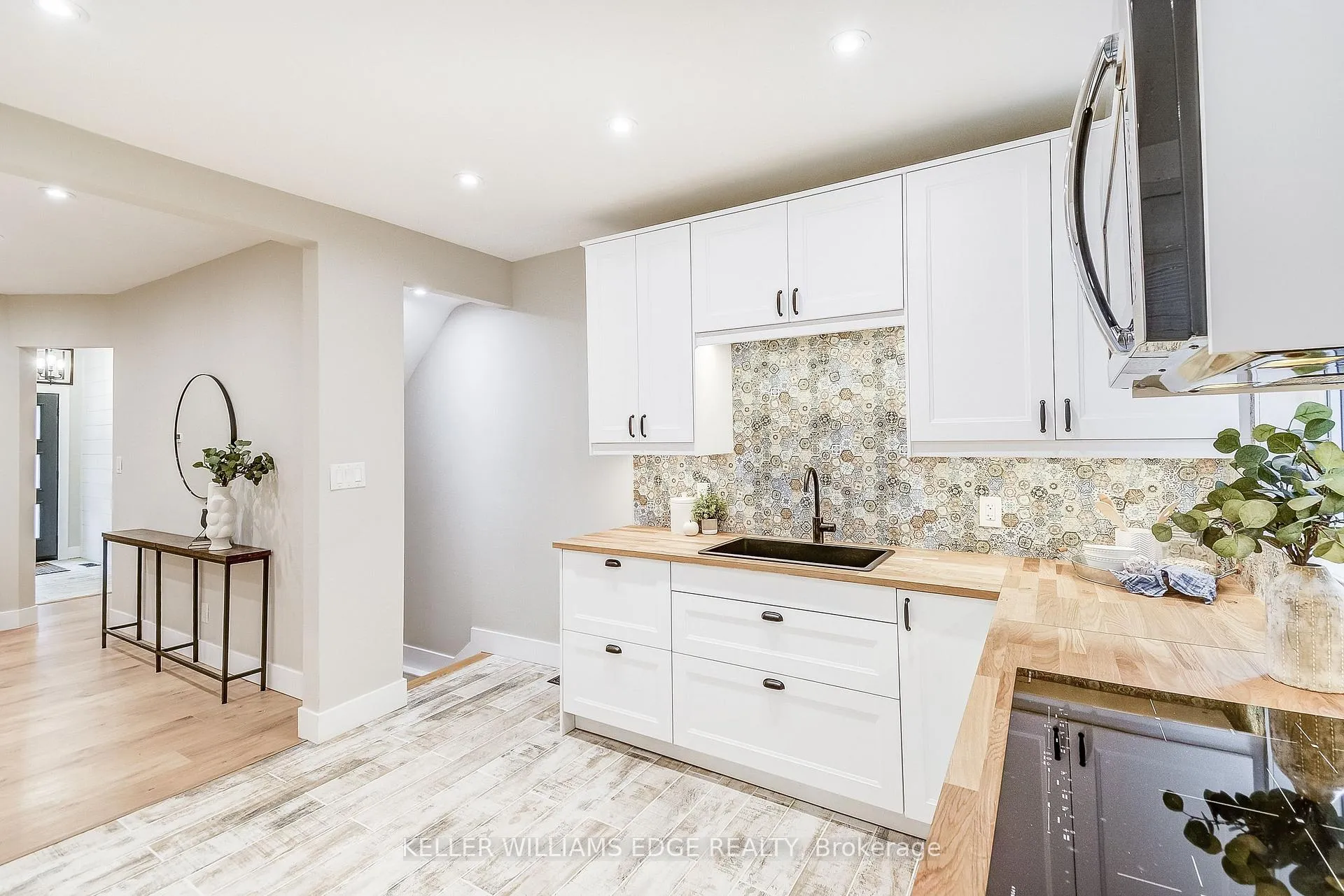 Photo 13 of 32 Cumberland Avenue, Hamilton, St. Clair — HOMEH