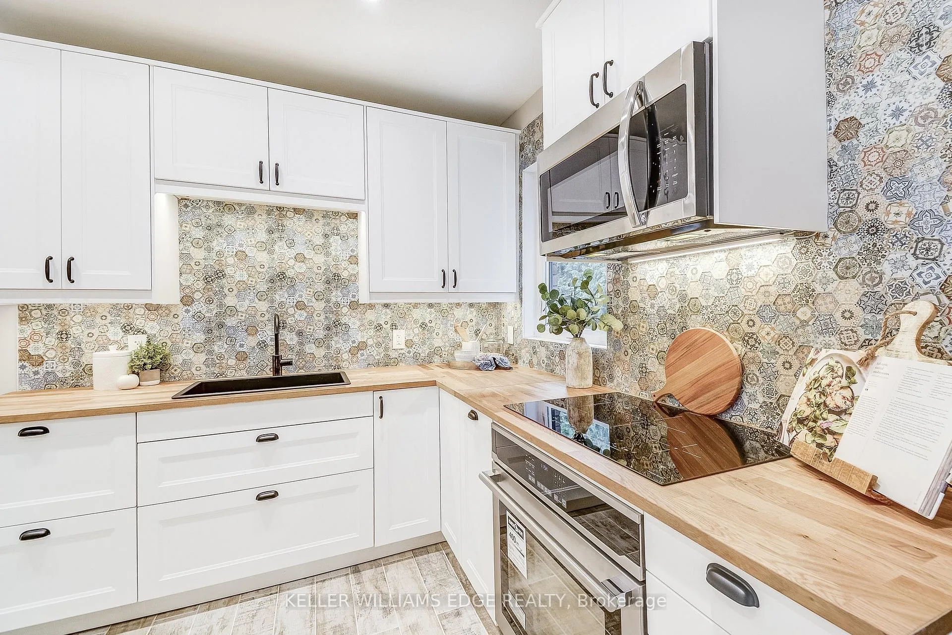 Photo 14 of 32 Cumberland Avenue, Hamilton, St. Clair — HOMEH