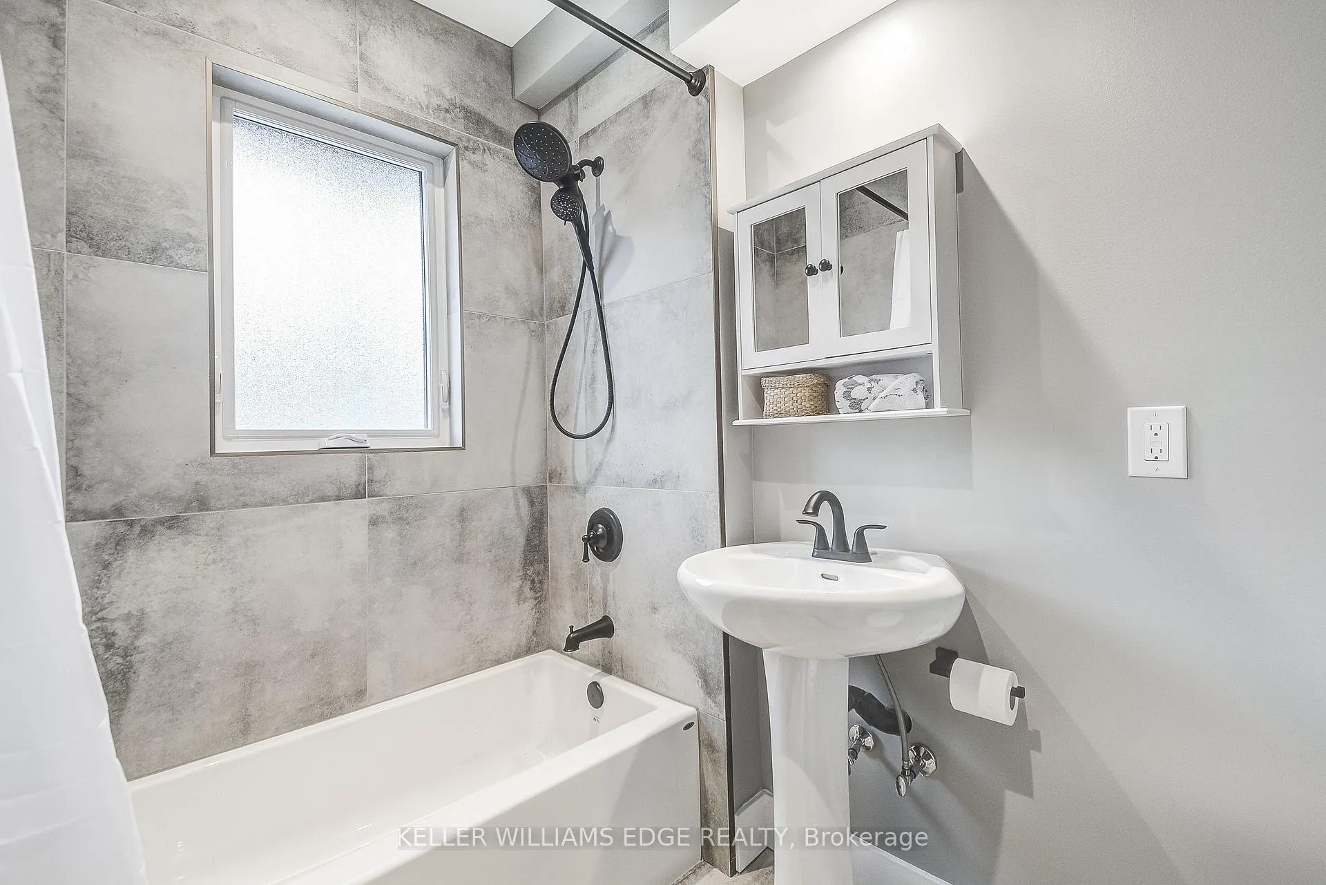 Photo 27 of 32 Cumberland Avenue, Hamilton, St. Clair — HOMEH