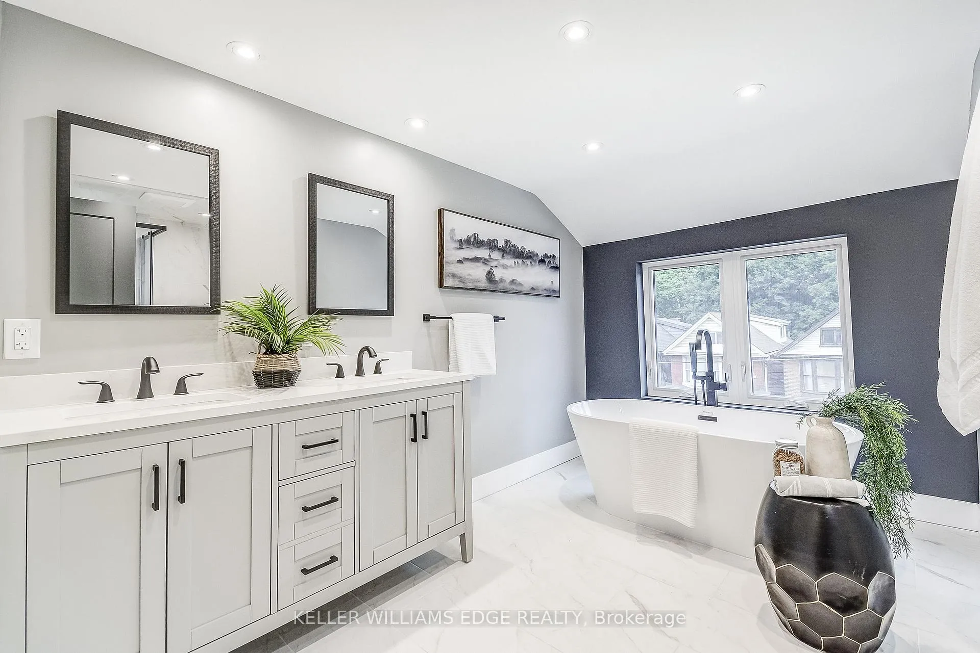Photo 31 of 32 Cumberland Avenue, Hamilton, St. Clair — HOMEH