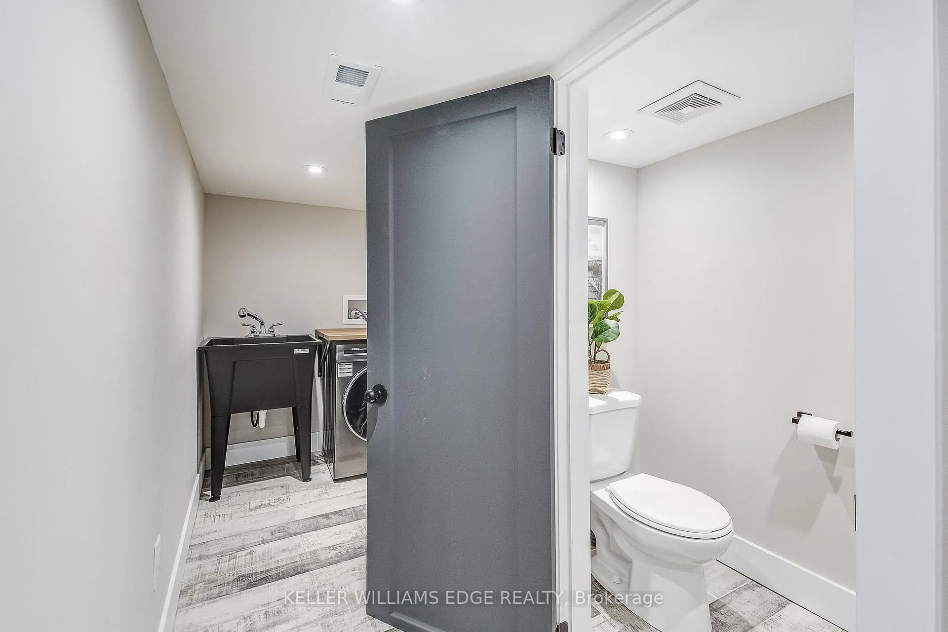 Photo 37 of 32 Cumberland Avenue, Hamilton, St. Clair — HOMEH