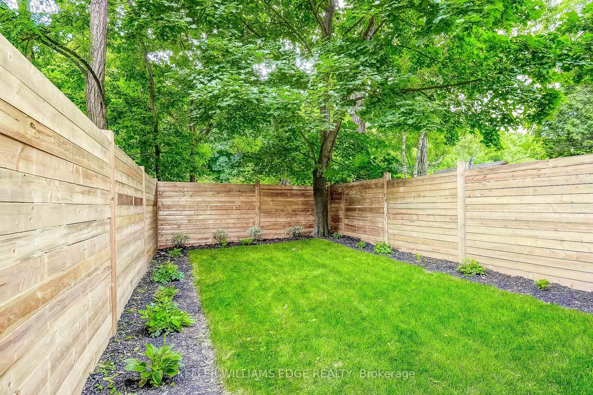 Photo 42 of 32 Cumberland Avenue, Hamilton, St. Clair — HOMEH