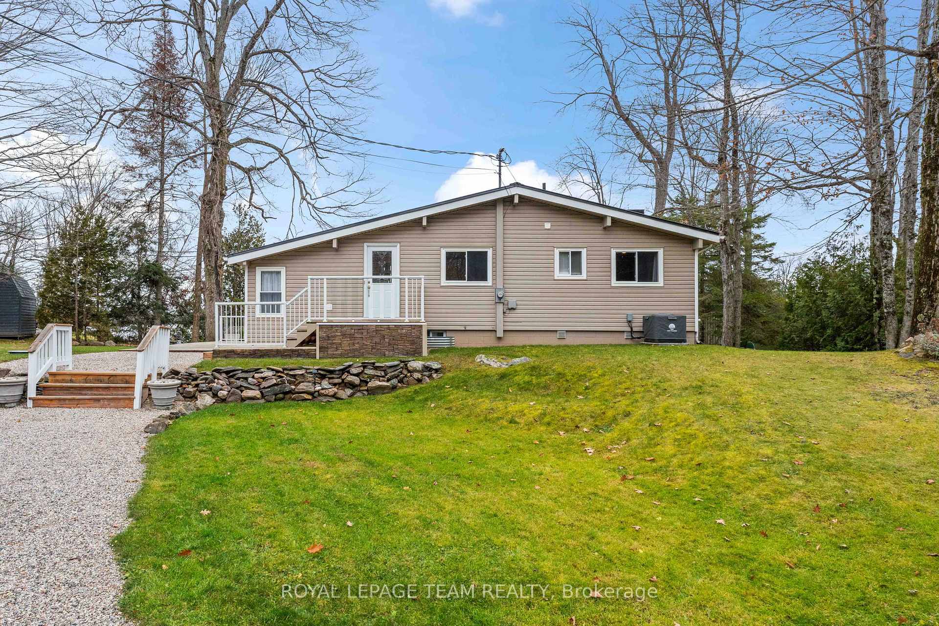 Photo 10 of 1410 Wagner Road, Frontenac, Frontenac Centre — HOMEH