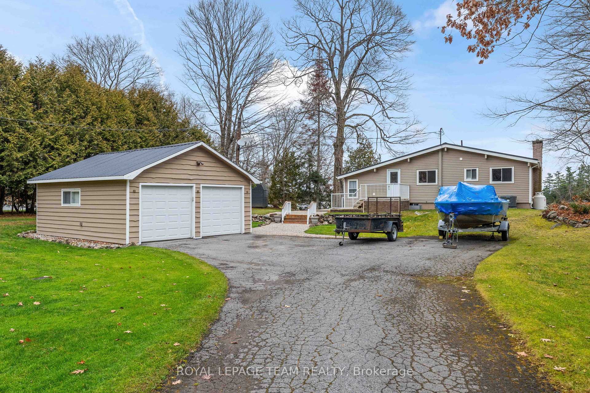 Photo 11 of 1410 Wagner Road, Frontenac, Frontenac Centre — HOMEH