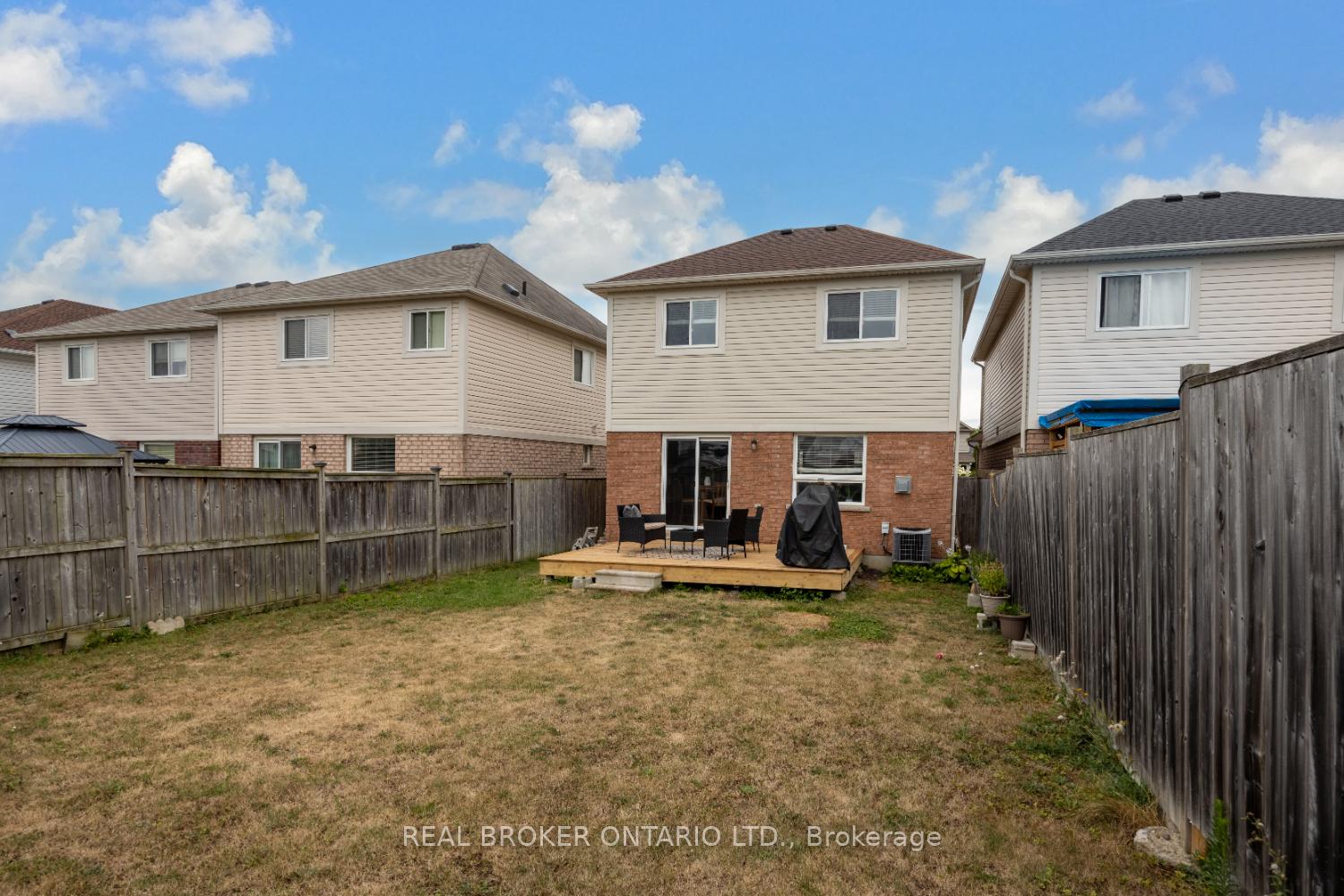 Photo 30 of 115 William Cowles Drive, Clarington, Bowmanville — HOMEH