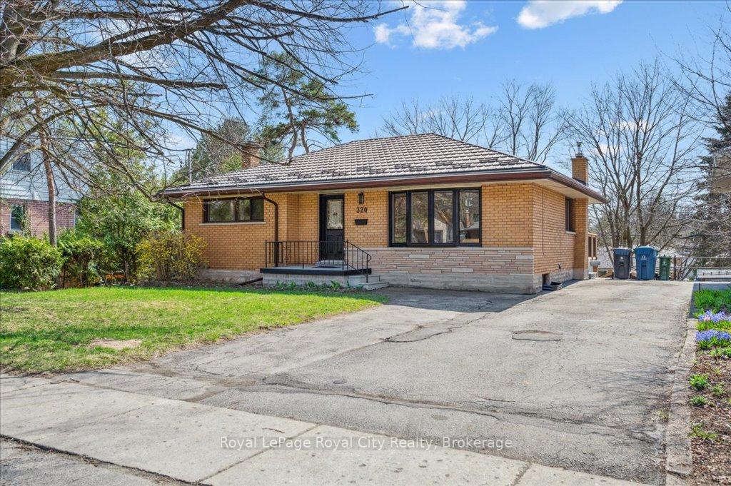Photo 3 of 320 Victoria Road N, Guelph, Riverside Park — HOMEH