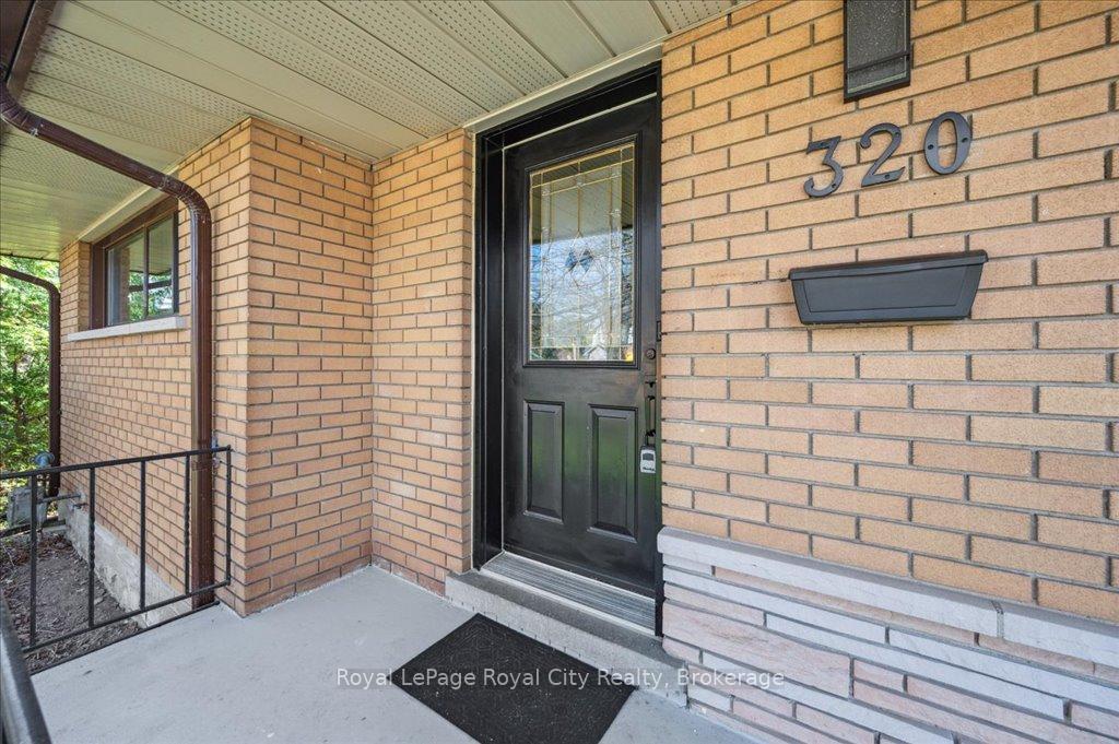 Photo 5 of 320 Victoria Road N, Guelph, Riverside Park — HOMEH