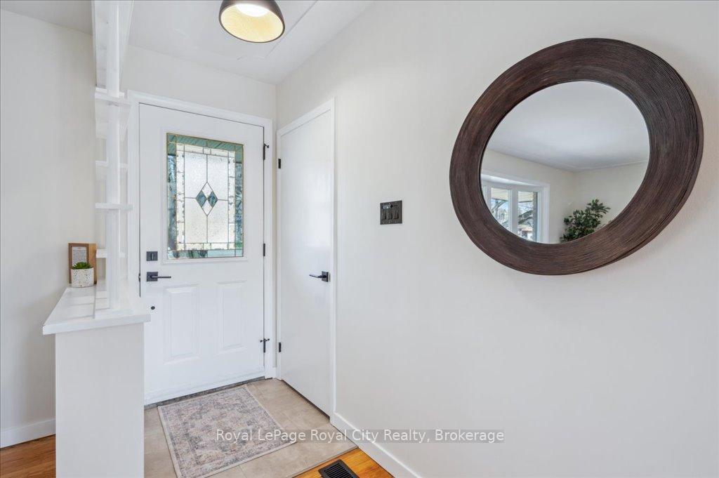 Photo 6 of 320 Victoria Road N, Guelph, Riverside Park — HOMEH