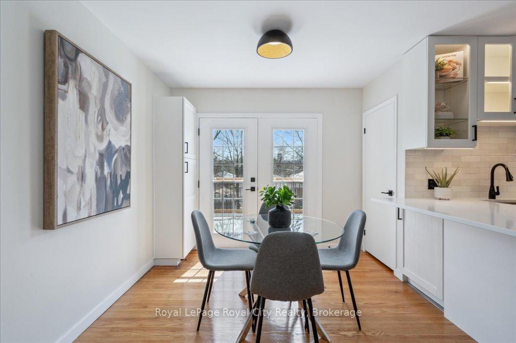 Photo 11 of 320 Victoria Road N, Guelph, Riverside Park — HOMEH