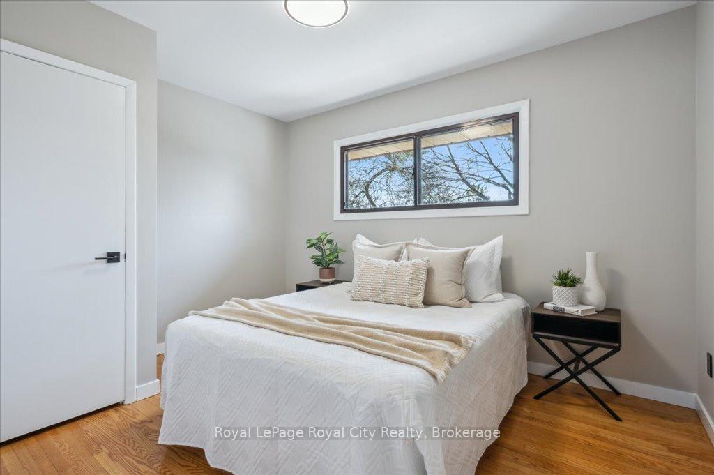 Photo 18 of 320 Victoria Road N, Guelph, Riverside Park — HOMEH