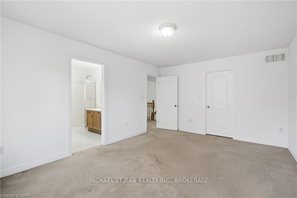 Photo 21 of 106 Maplevale Drive, Hamilton, Meadowlands — HOMEH
