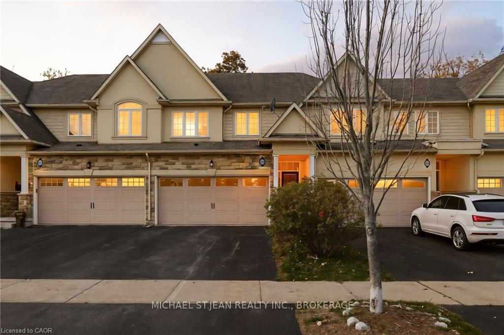 Photo 44 of 106 Maplevale Drive, Hamilton, Meadowlands — HOMEH