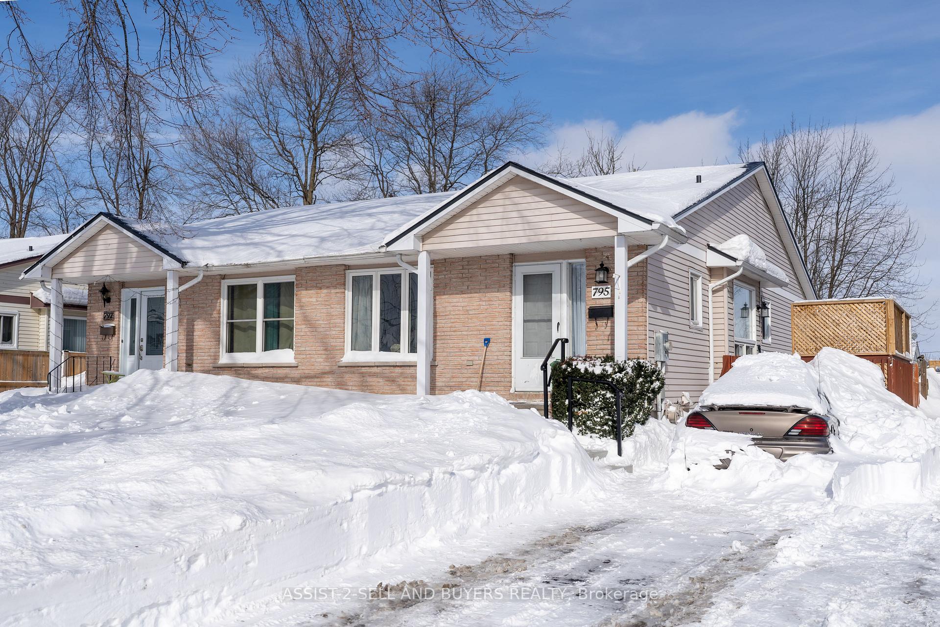 Photo 1 of 795 Laflin Street, Cornwall — HOMEH