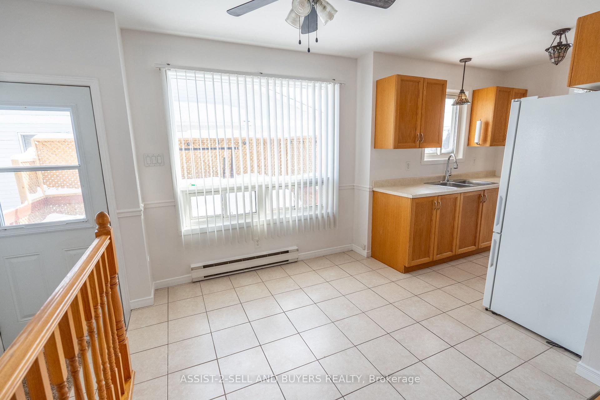 Photo 6 of 795 Laflin Street, Cornwall — HOMEH