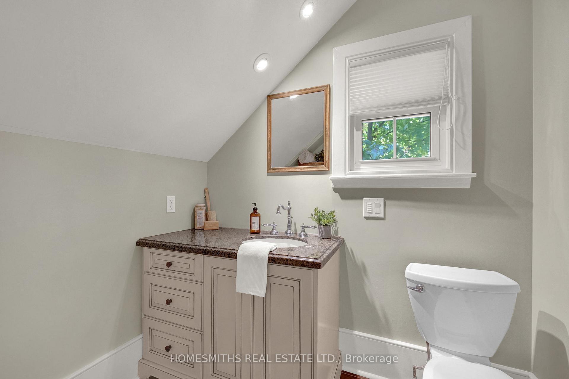 Photo 34 of 67 Temperance Street, Clarington, Bowmanville — HOMEH