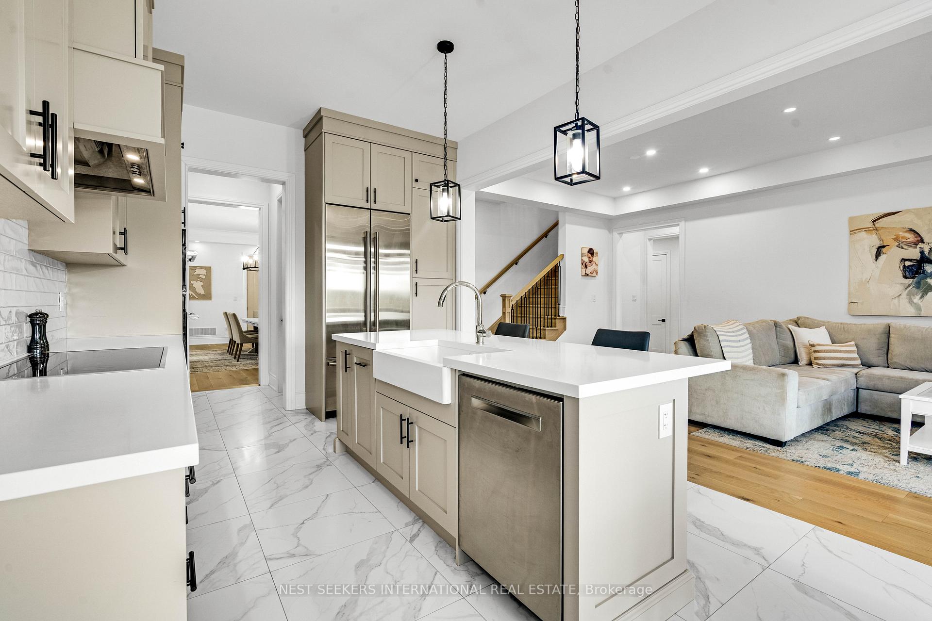 Photo 10 of 21 Clover Bend Terrace, Caledon, Bolton East — HOMEH