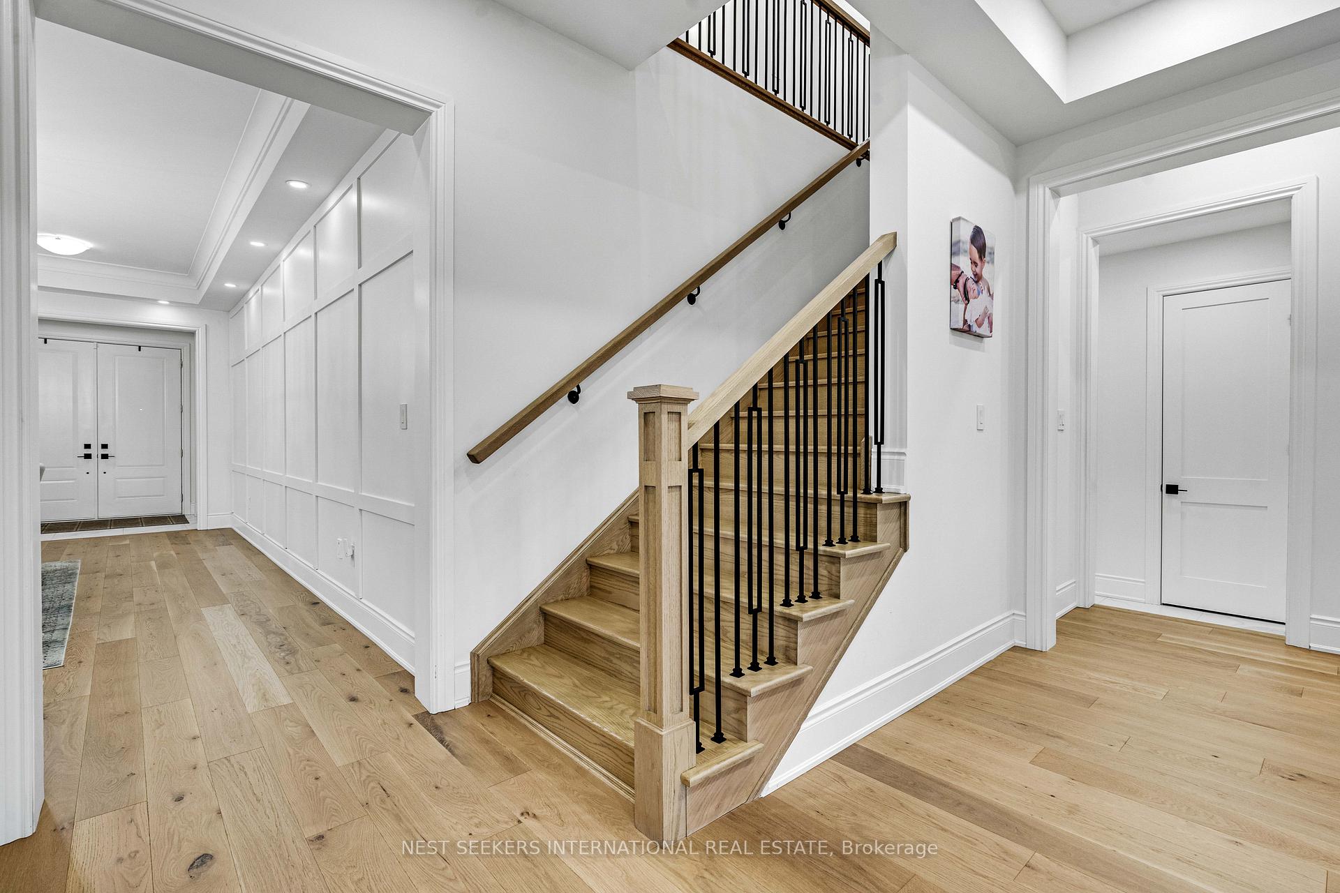 Photo 11 of 21 Clover Bend Terrace, Caledon, Bolton East — HOMEH