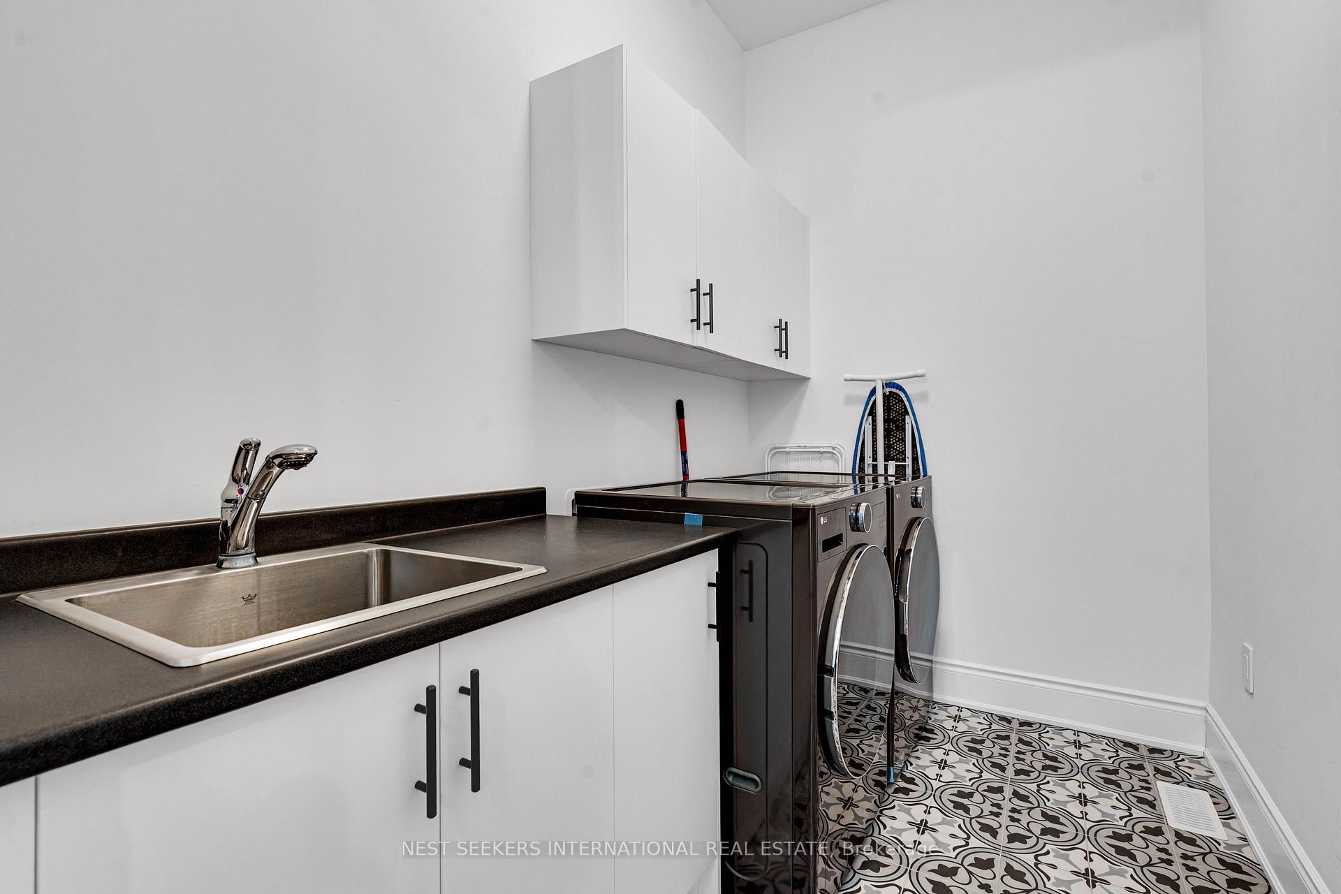 Photo 23 of 21 Clover Bend Terrace, Caledon, Bolton East — HOMEH