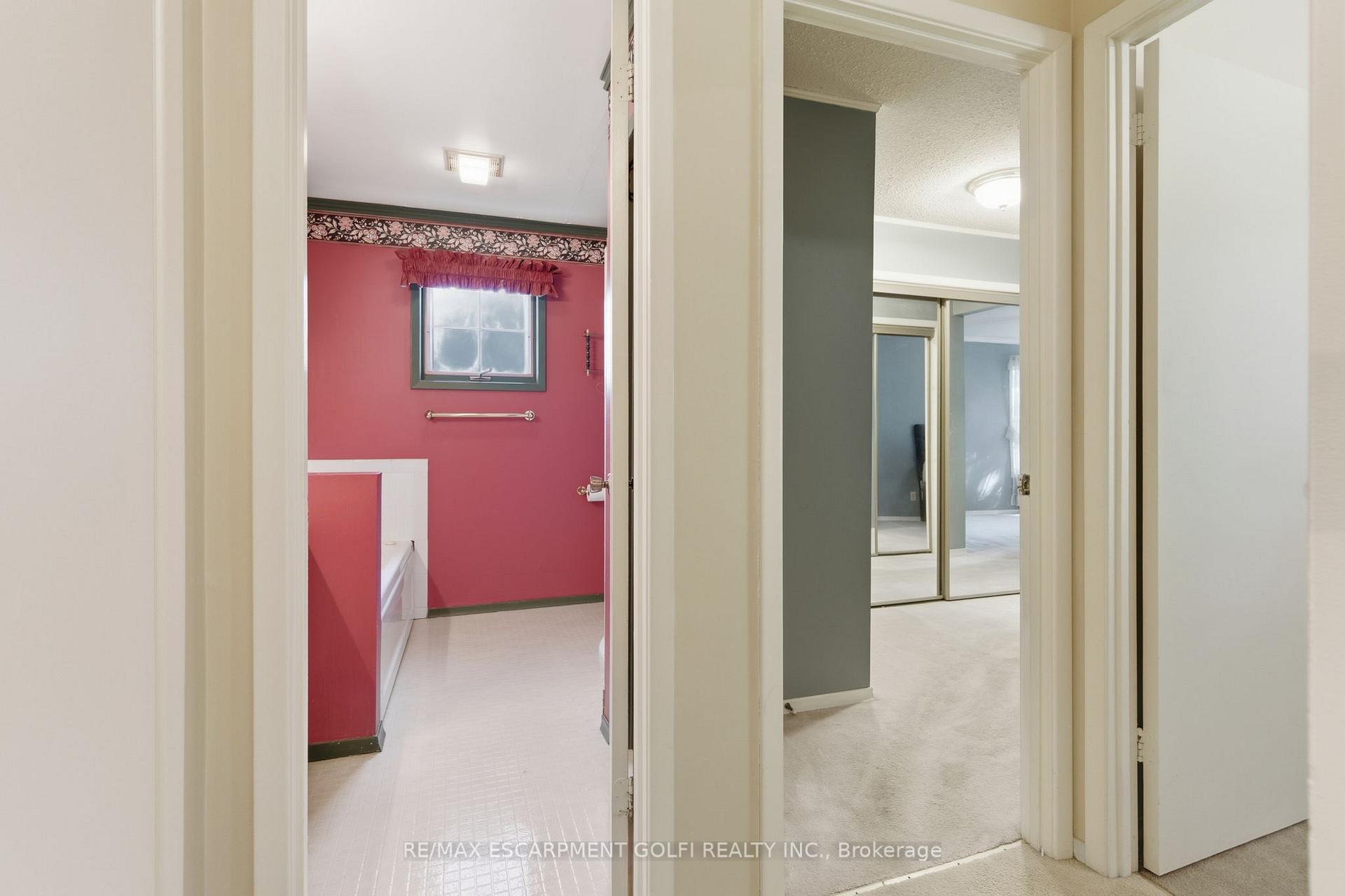 Photo 18 of 7 Farmer Court, Hamilton, Fessenden — HOMEH