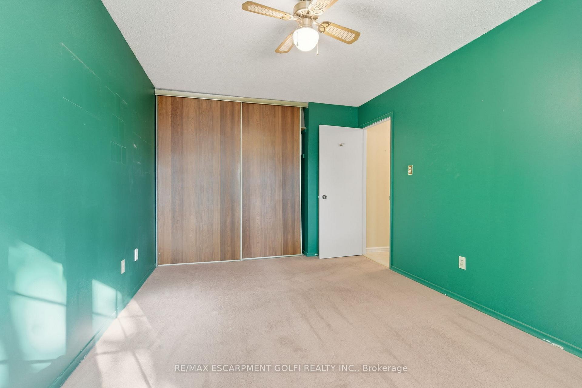 Photo 20 of 7 Farmer Court, Hamilton, Fessenden — HOMEH