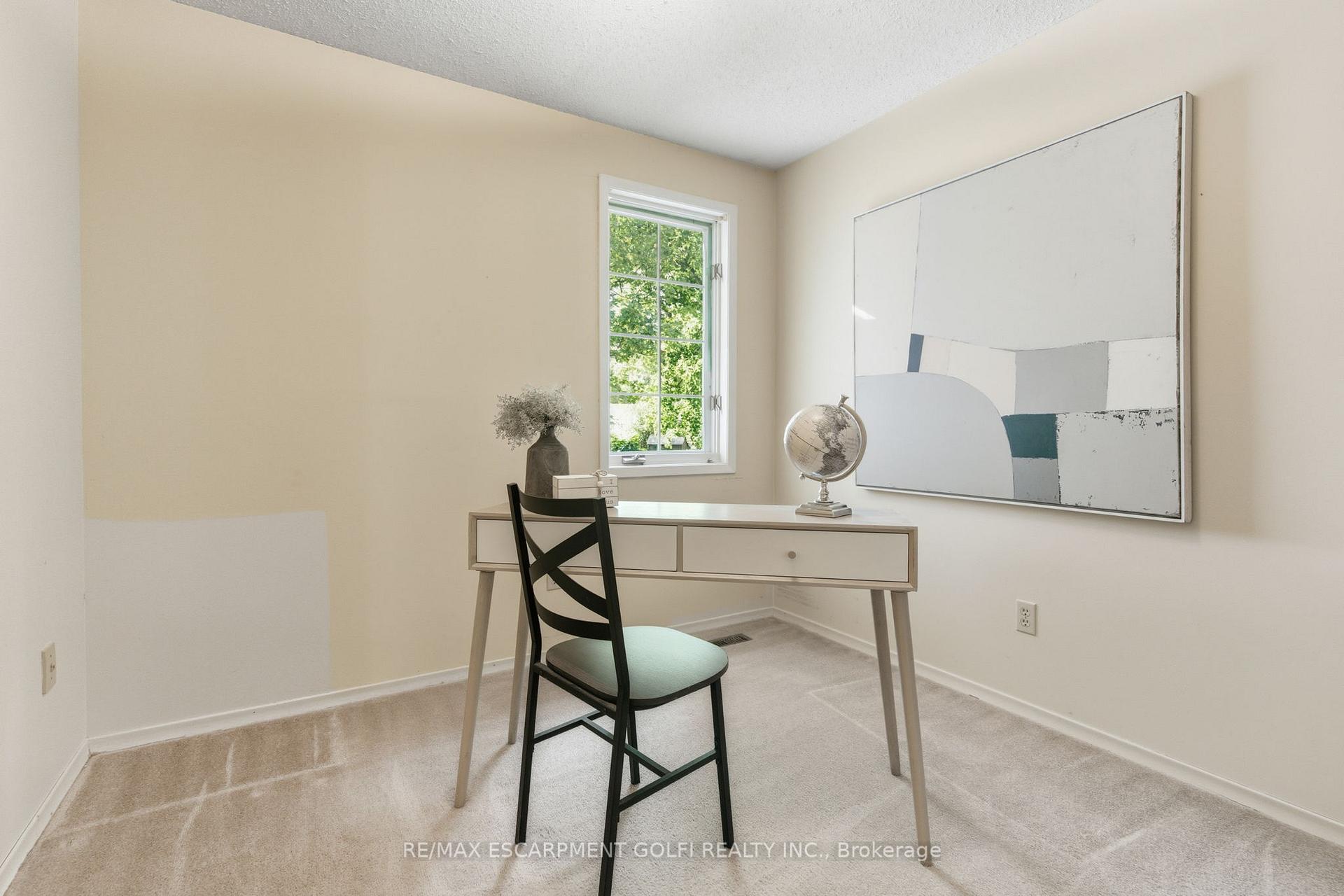 Photo 21 of 7 Farmer Court, Hamilton, Fessenden — HOMEH