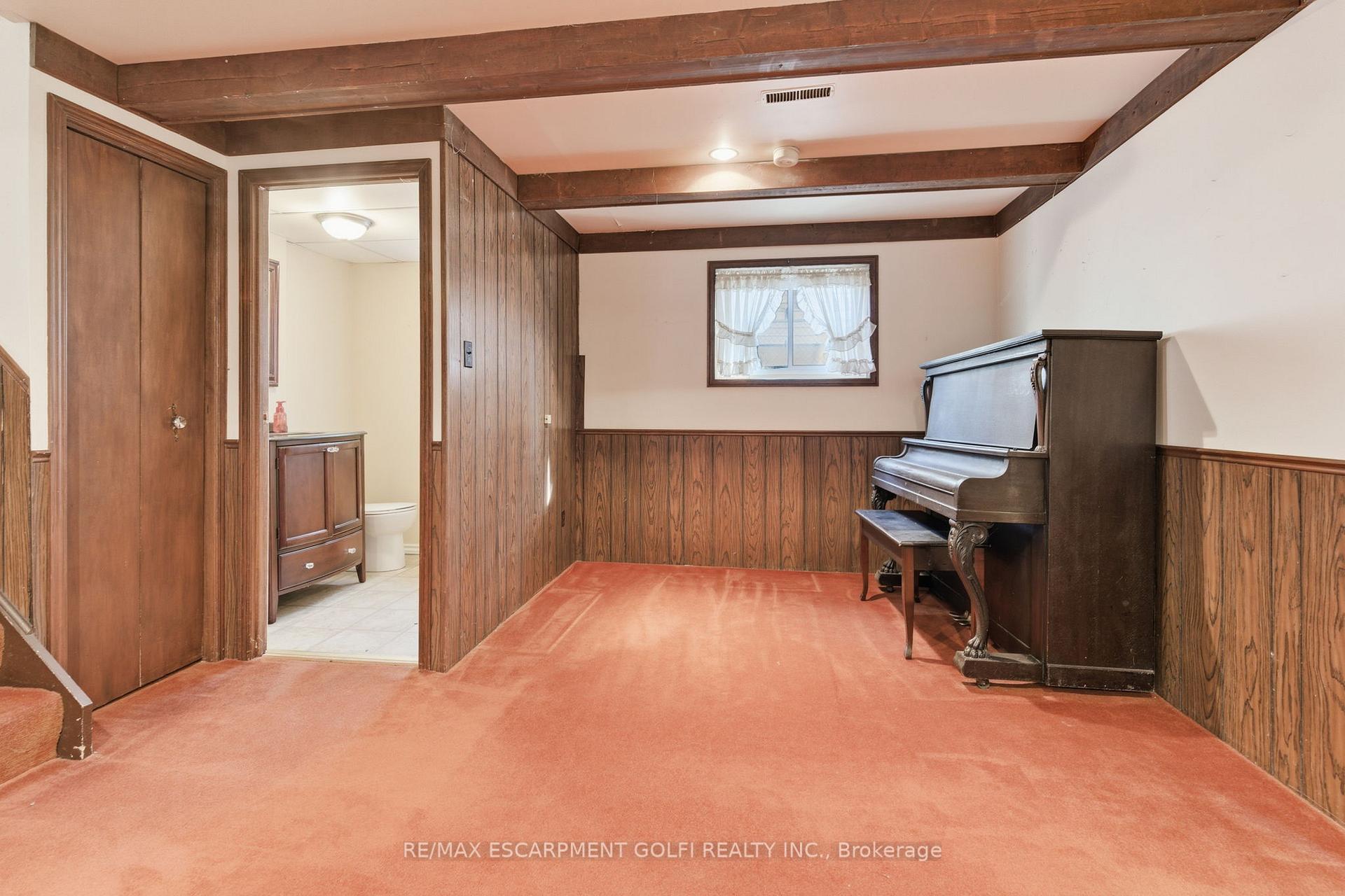 Photo 35 of 7 Farmer Court, Hamilton, Fessenden — HOMEH