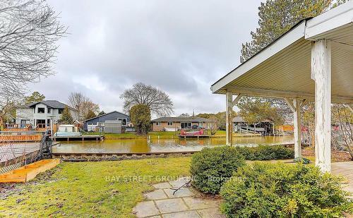 Photo 4 of 708 Lake Drive S, Georgina, Keswick South — HOMEH