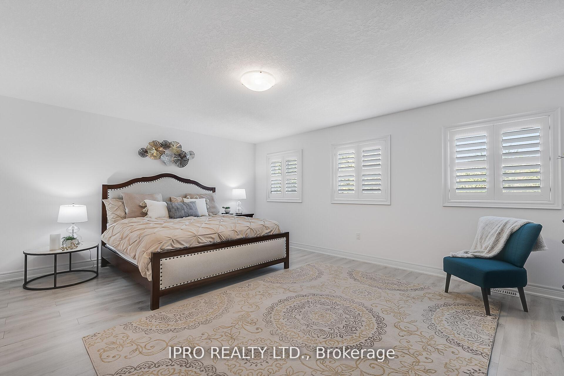 Photo 16 of 19 Westra Drive, Guelph, Willow West/Sugarbush/West Acres — HOMEH