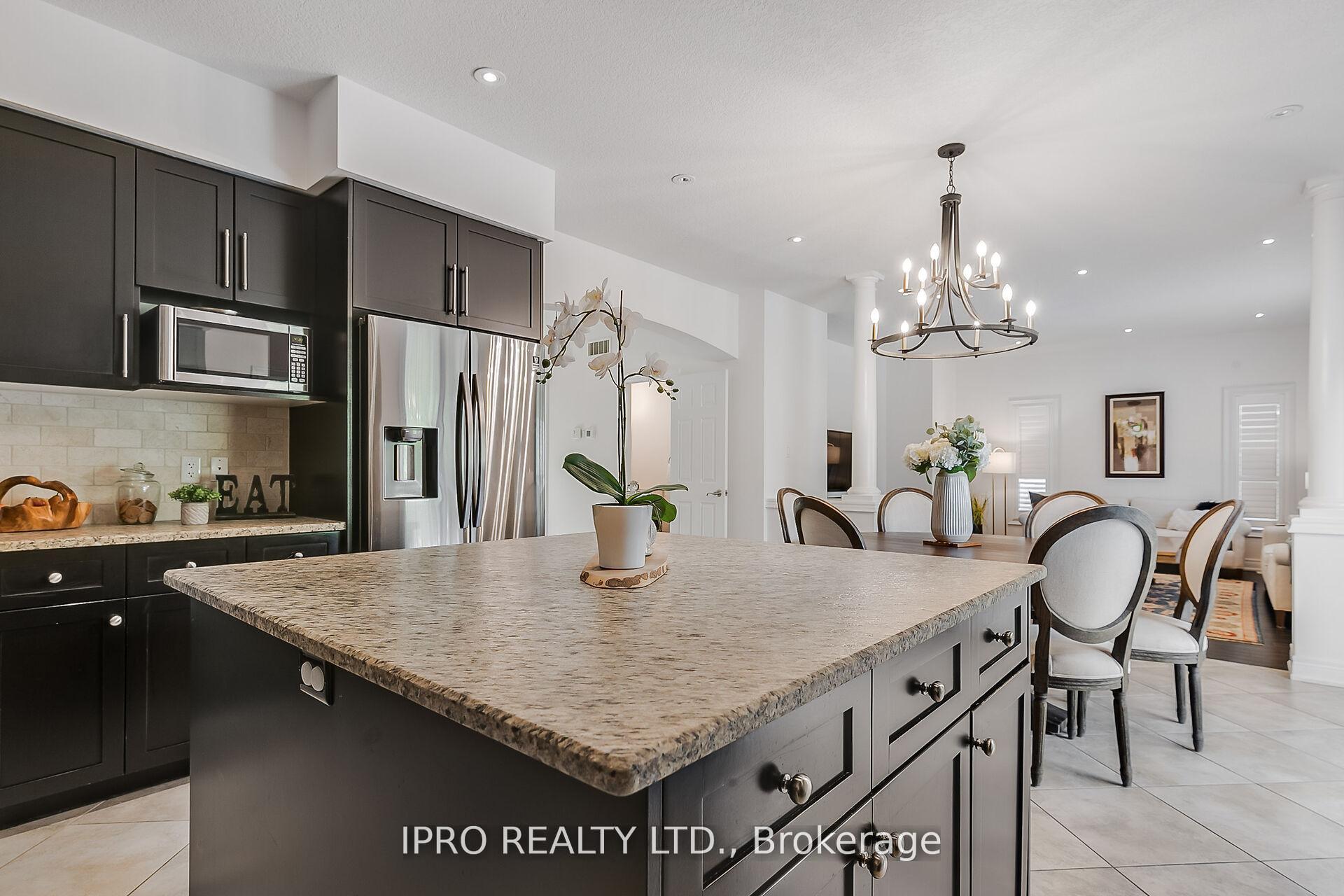 Photo 21 of 19 Westra Drive, Guelph, Willow West/Sugarbush/West Acres — HOMEH