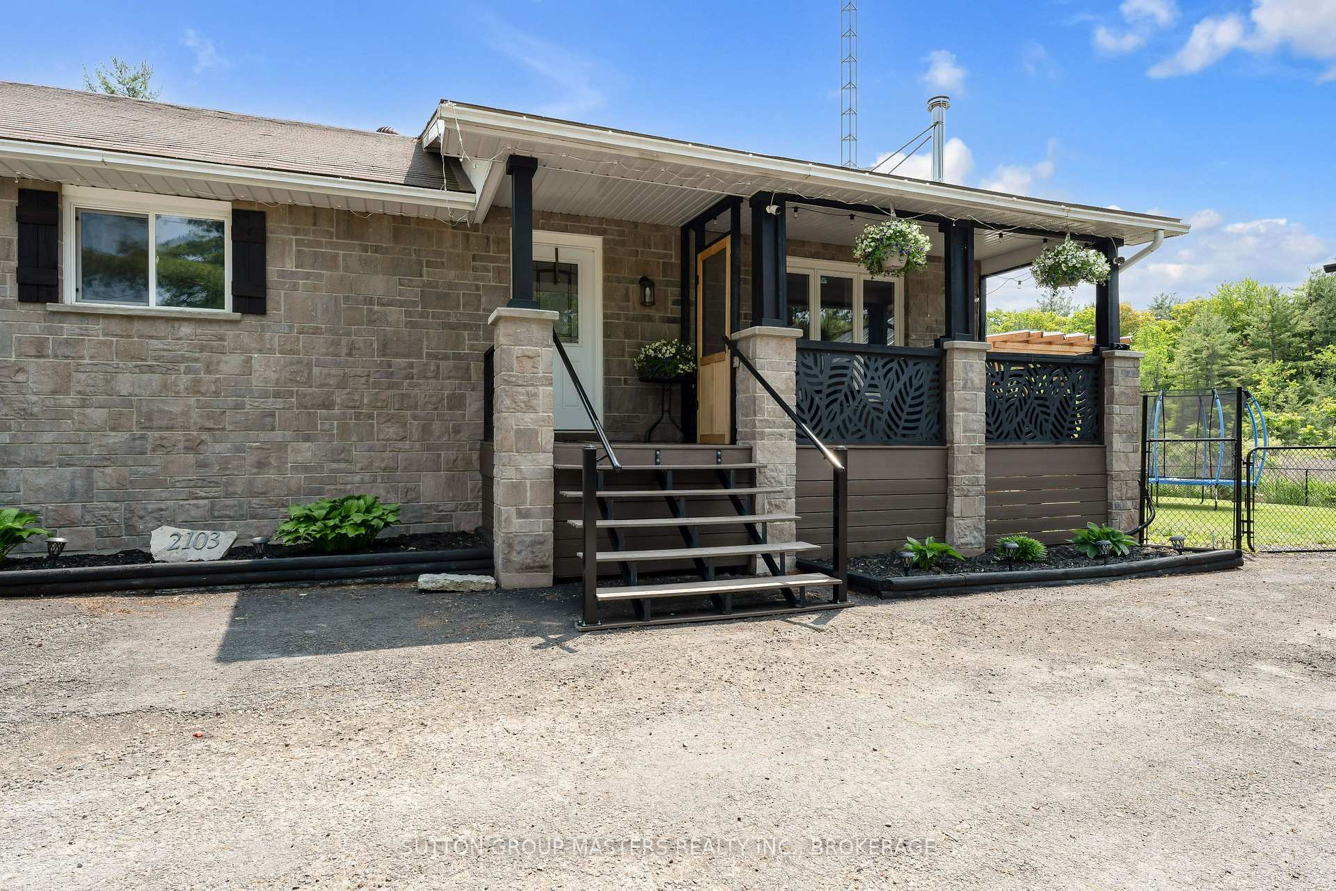 Photo 2 of 2103 Burnt Hills Road, Frontenac, Frontenac South — HOMEH