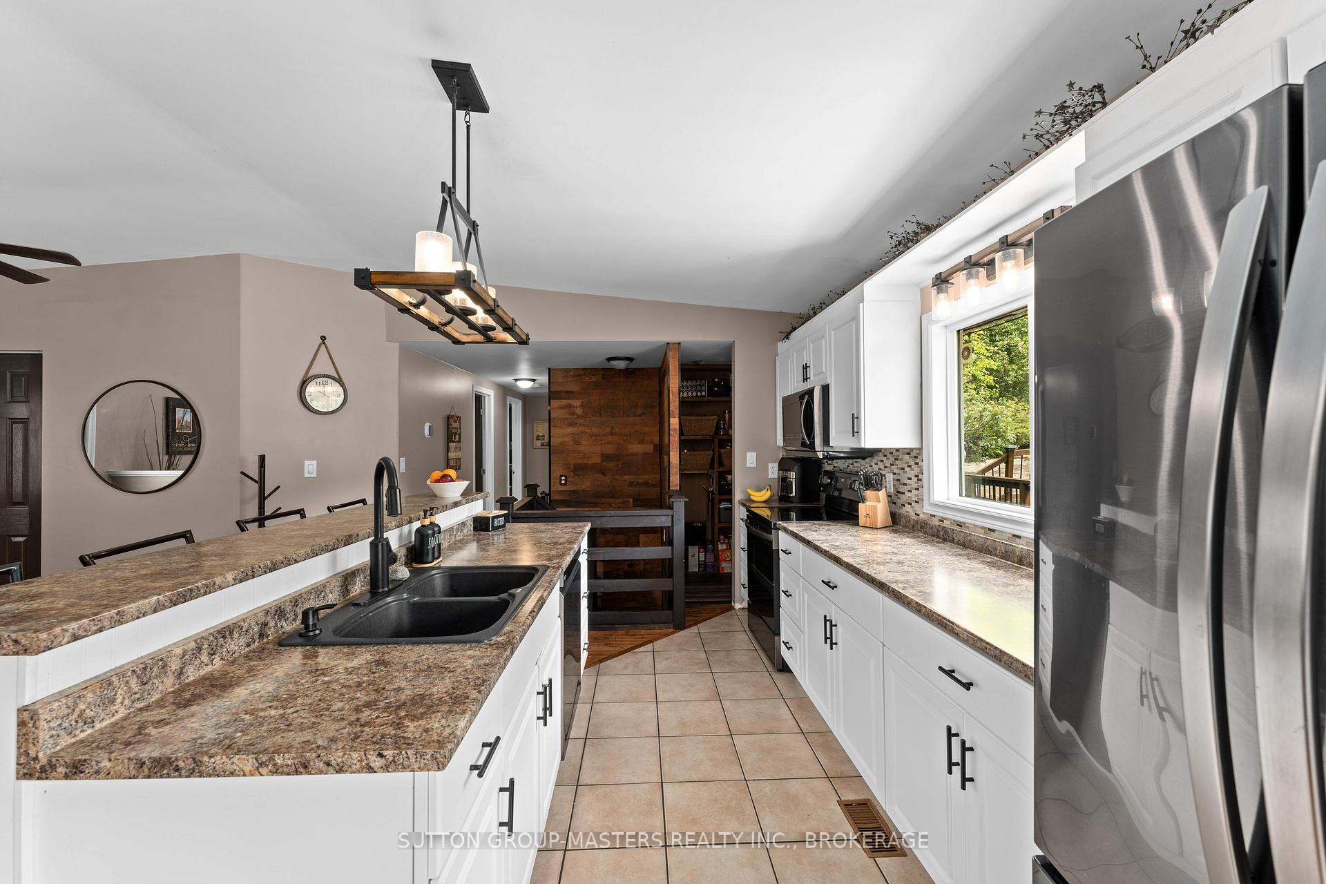 Photo 13 of 2103 Burnt Hills Road, Frontenac, Frontenac South — HOMEH
