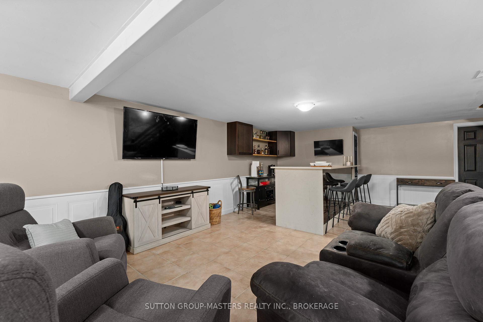 Photo 33 of 2103 Burnt Hills Road, Frontenac, Frontenac South — HOMEH