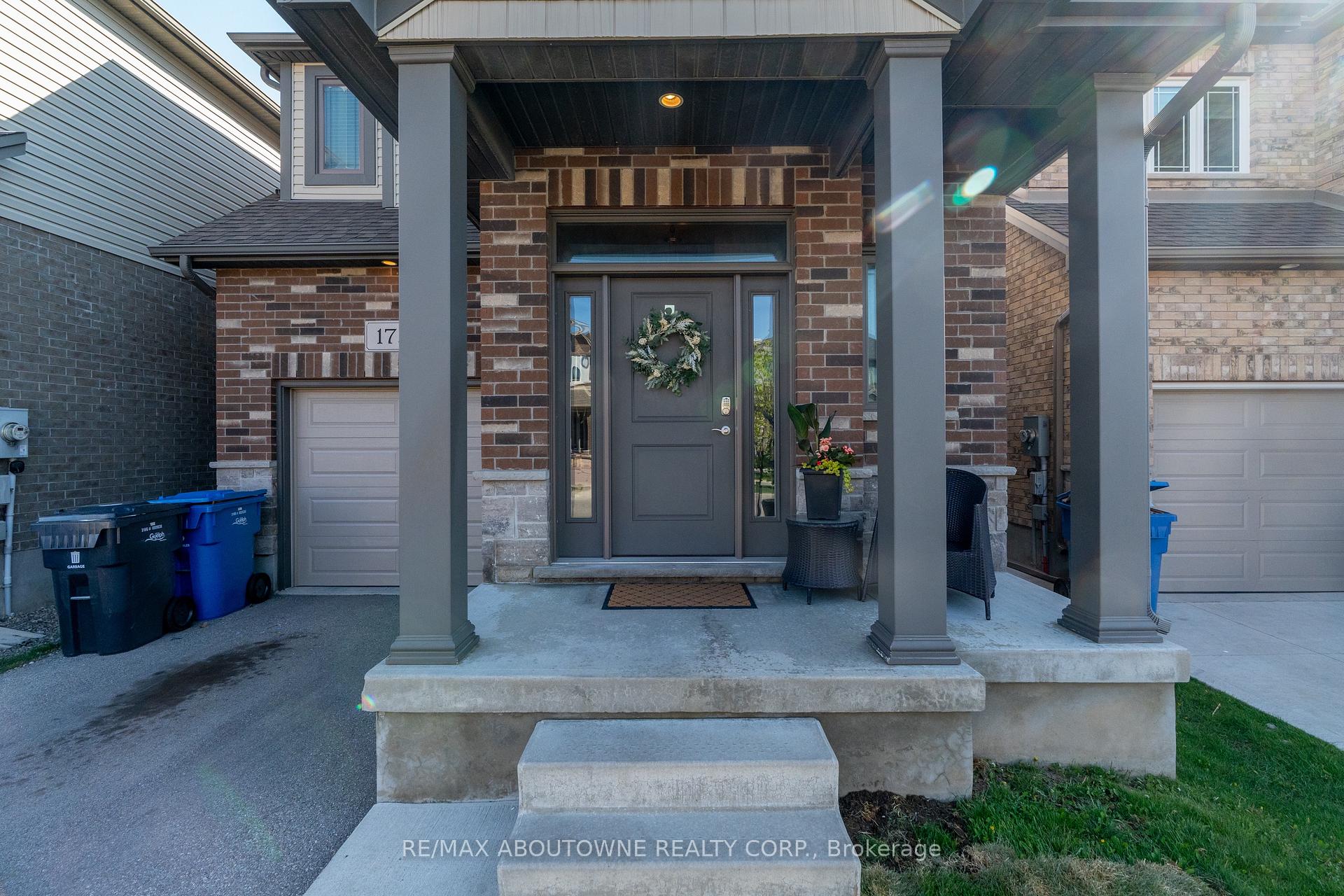 Photo 2 of 175 Dallan Drive, Guelph, Pineridge/Westminster Woods — HOMEH