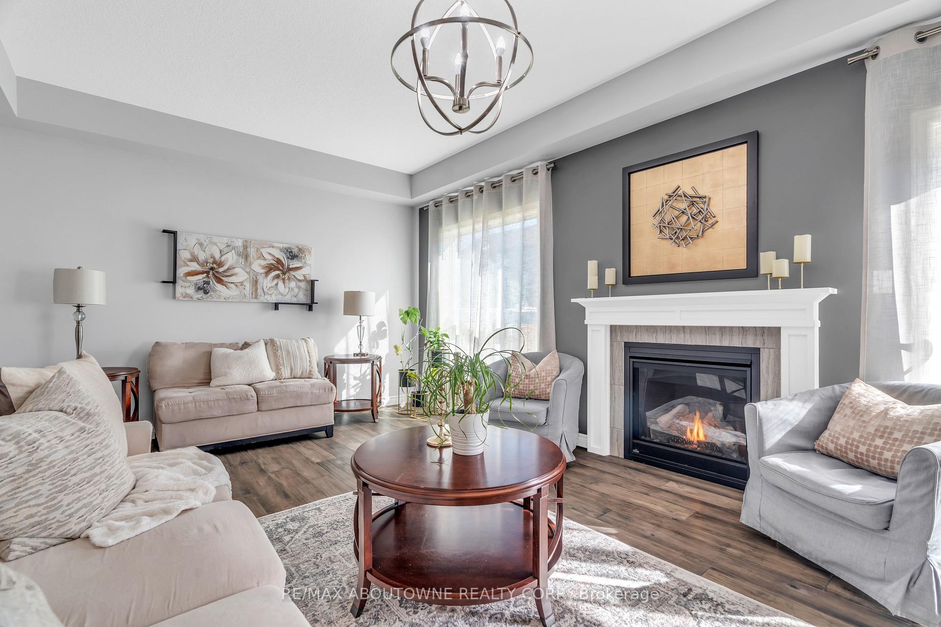 Photo 11 of 175 Dallan Drive, Guelph, Pineridge/Westminster Woods — HOMEH