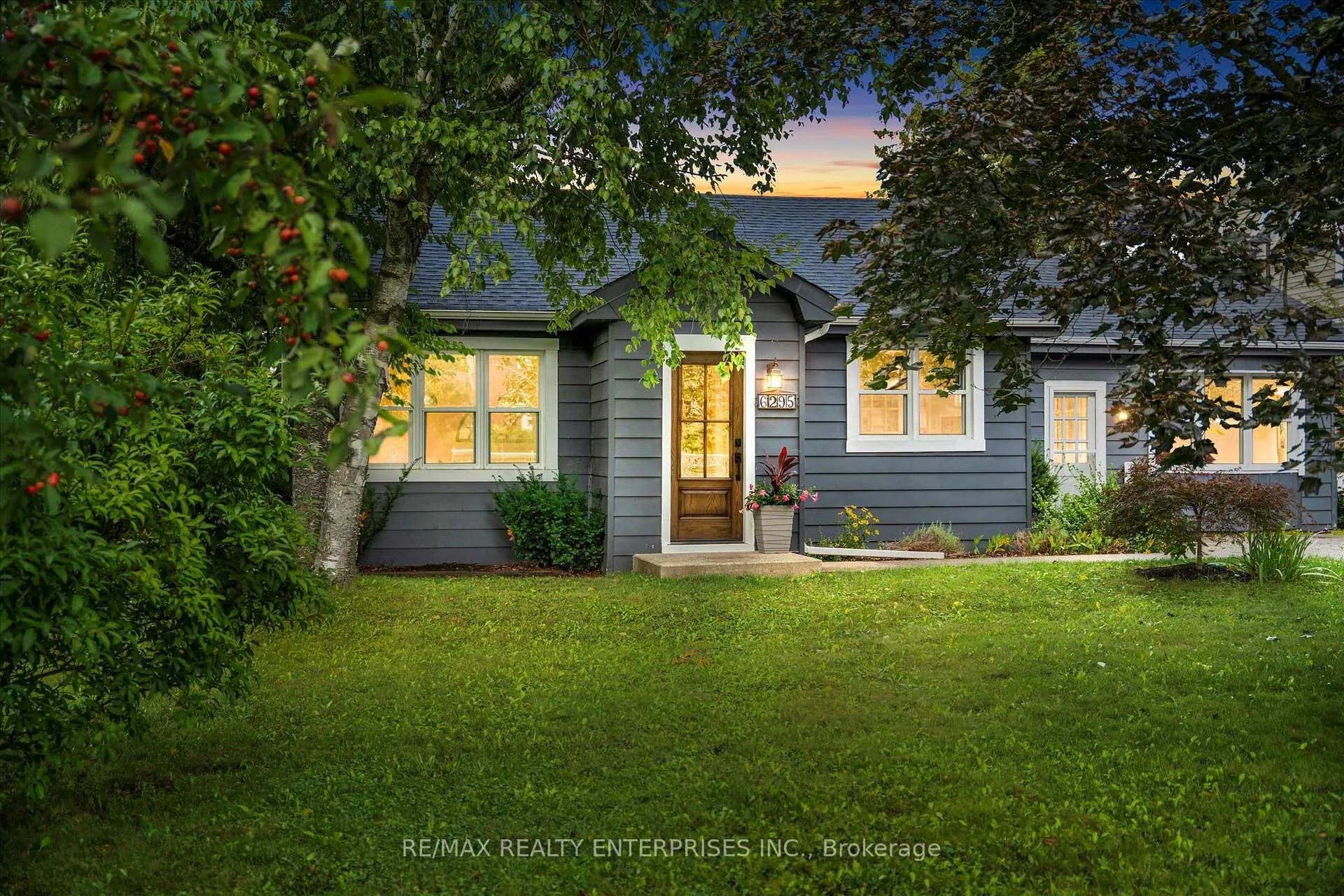 Front of 6295 Guelph Line