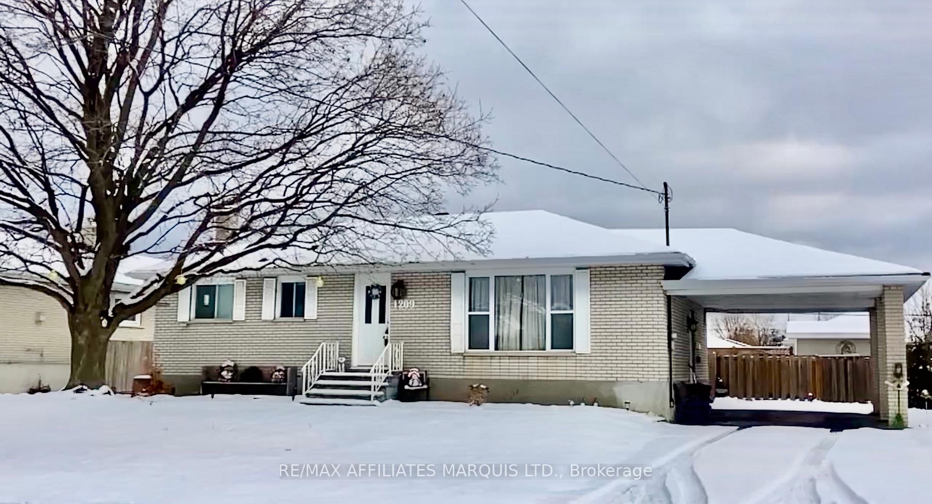 Front of 1209 Fatima Street