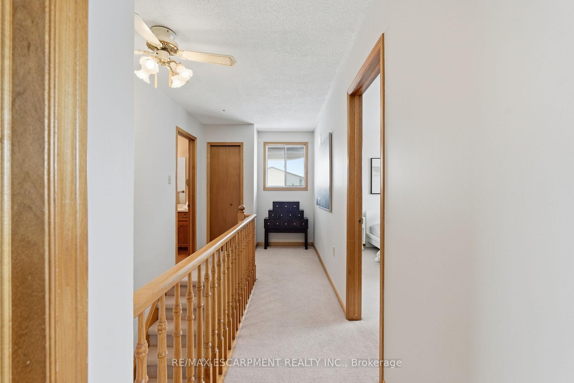 Photo 29 of 121 Parkwood Crescent, Hamilton, Thorner — HOMEH
