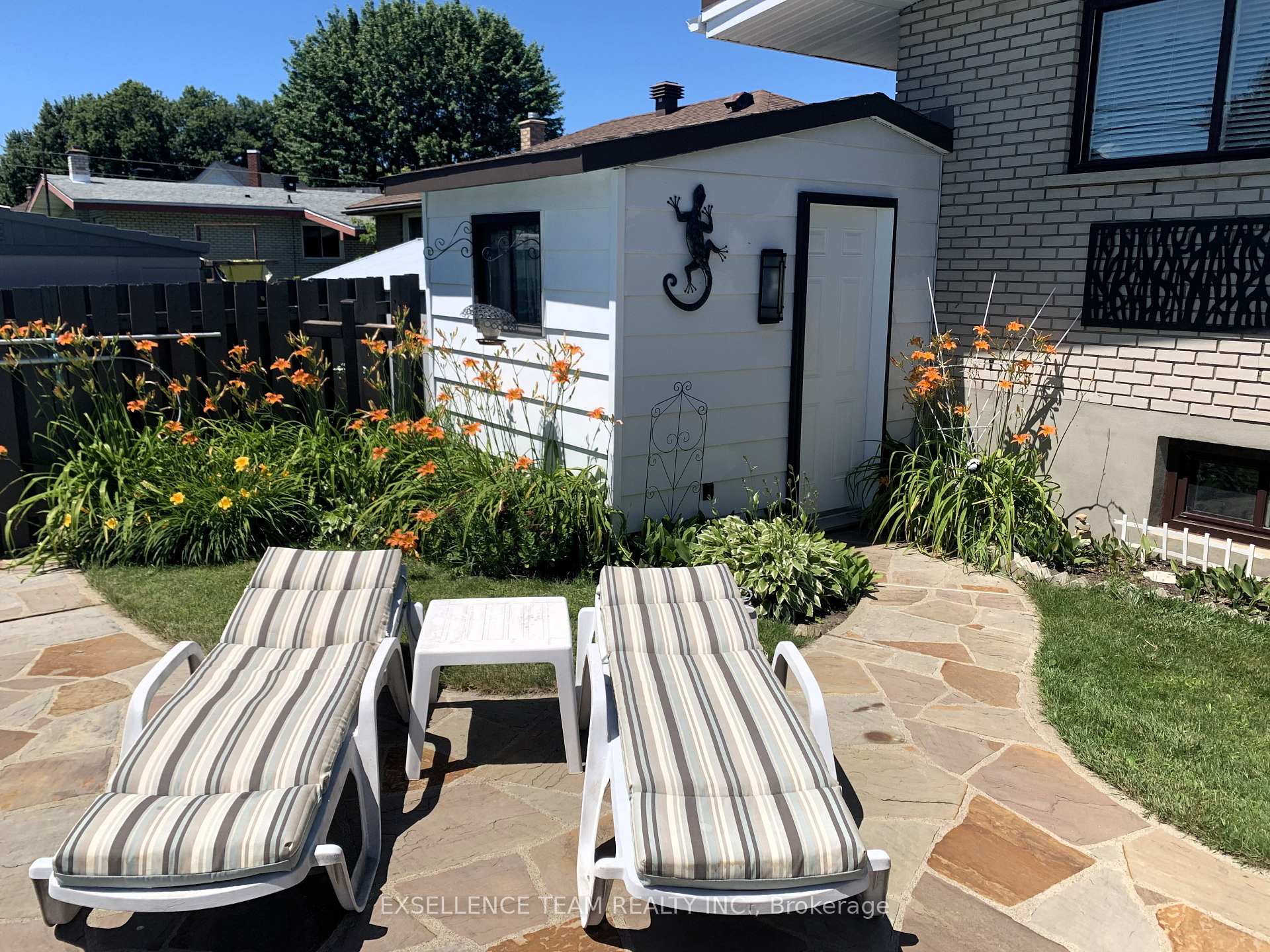 Photo 9 of 717 Sandfield Crescent, Cornwall — HOMEH