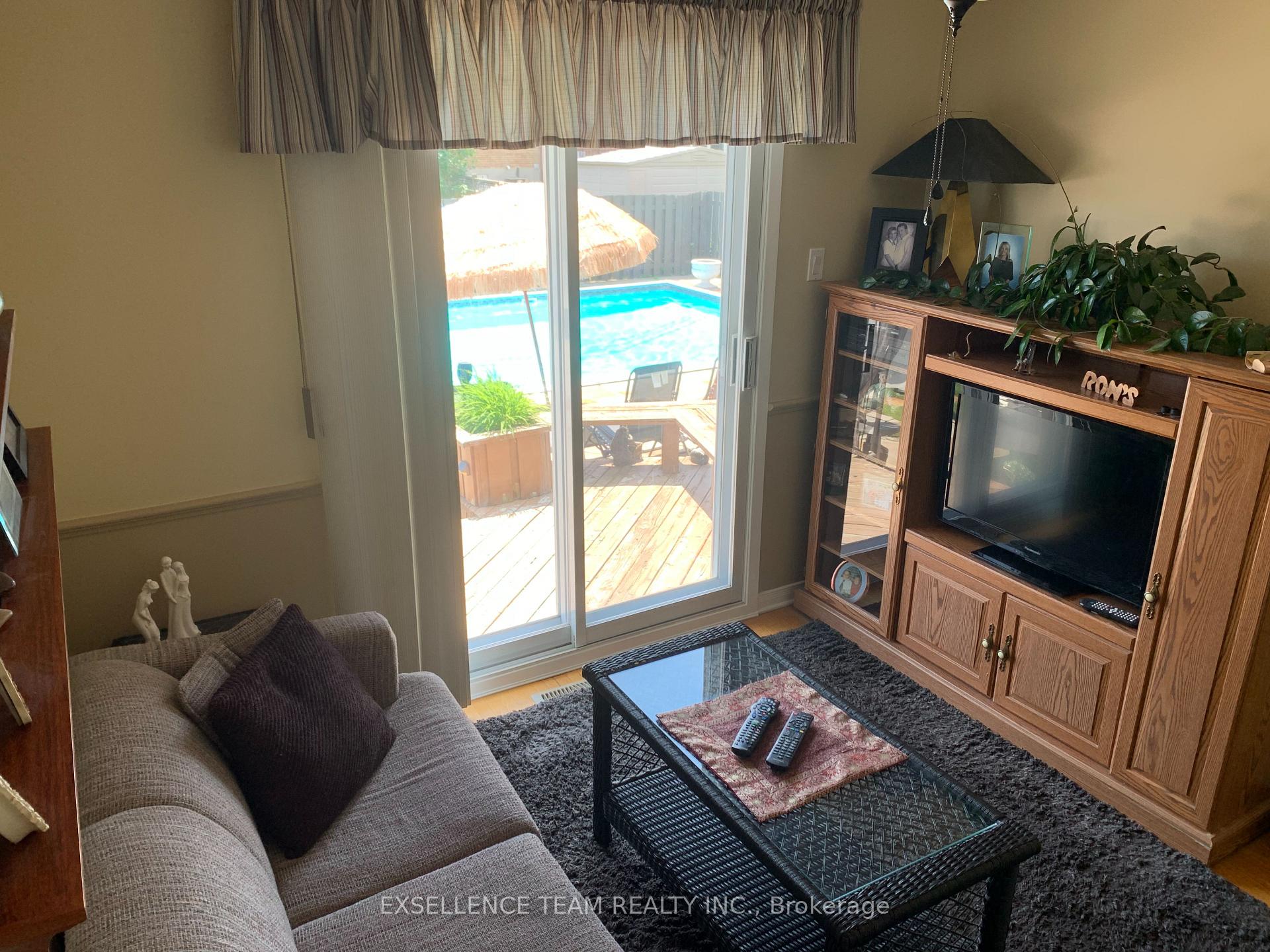 Photo 20 of 717 Sandfield Crescent, Cornwall — HOMEH