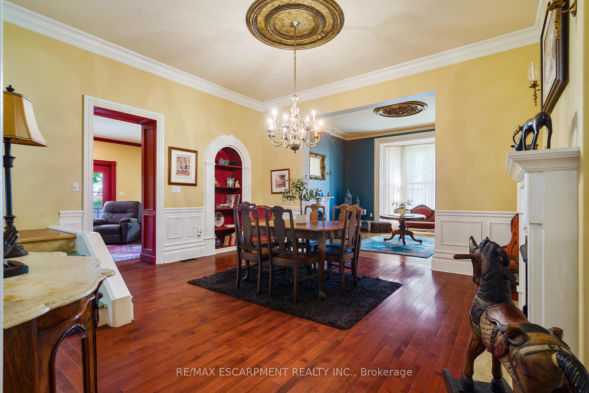 Photo 9 of 275 Cumberland Avenue, Hamilton, Blakeley — HOMEH