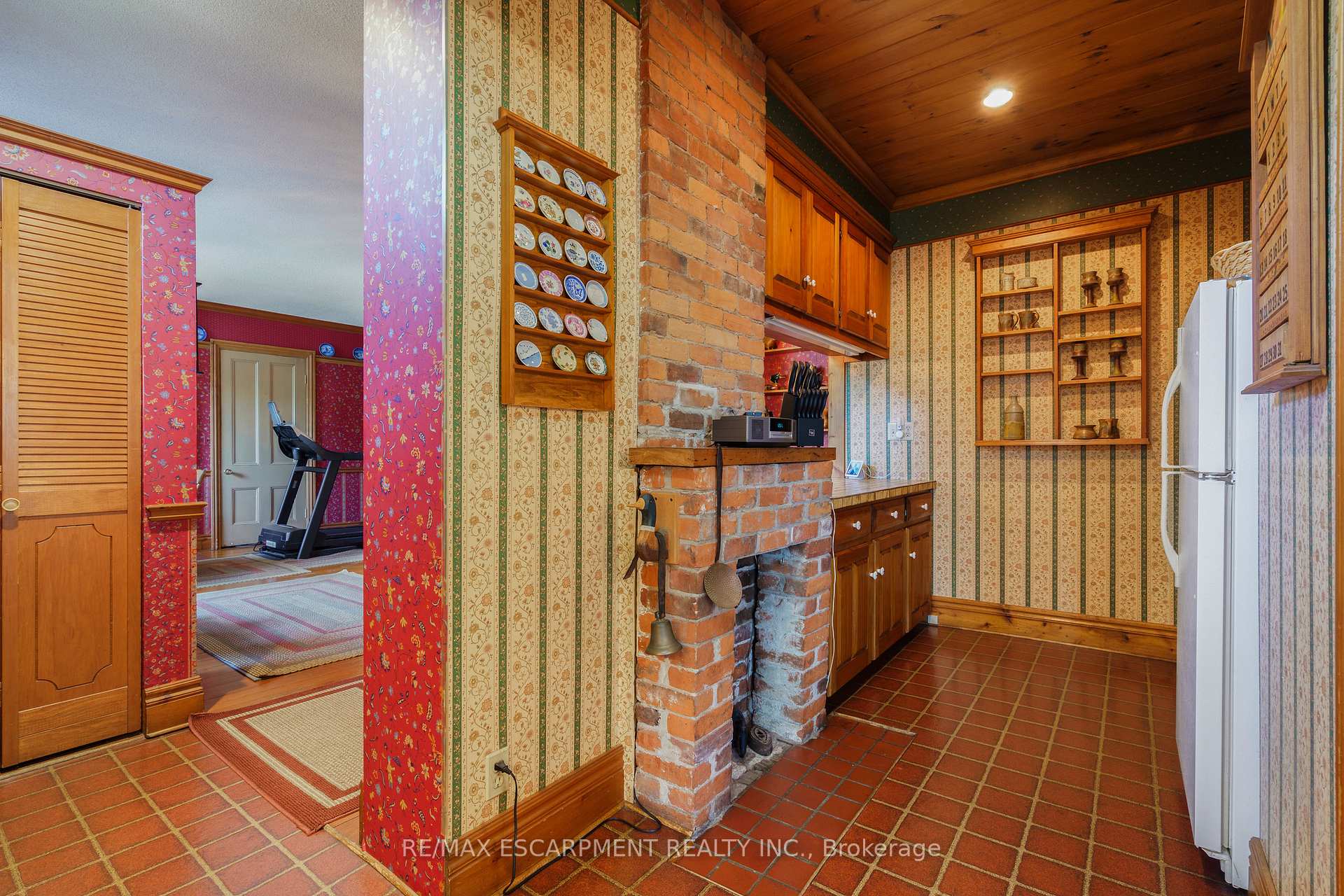 Photo 21 of 275 Cumberland Avenue, Hamilton, Blakeley — HOMEH