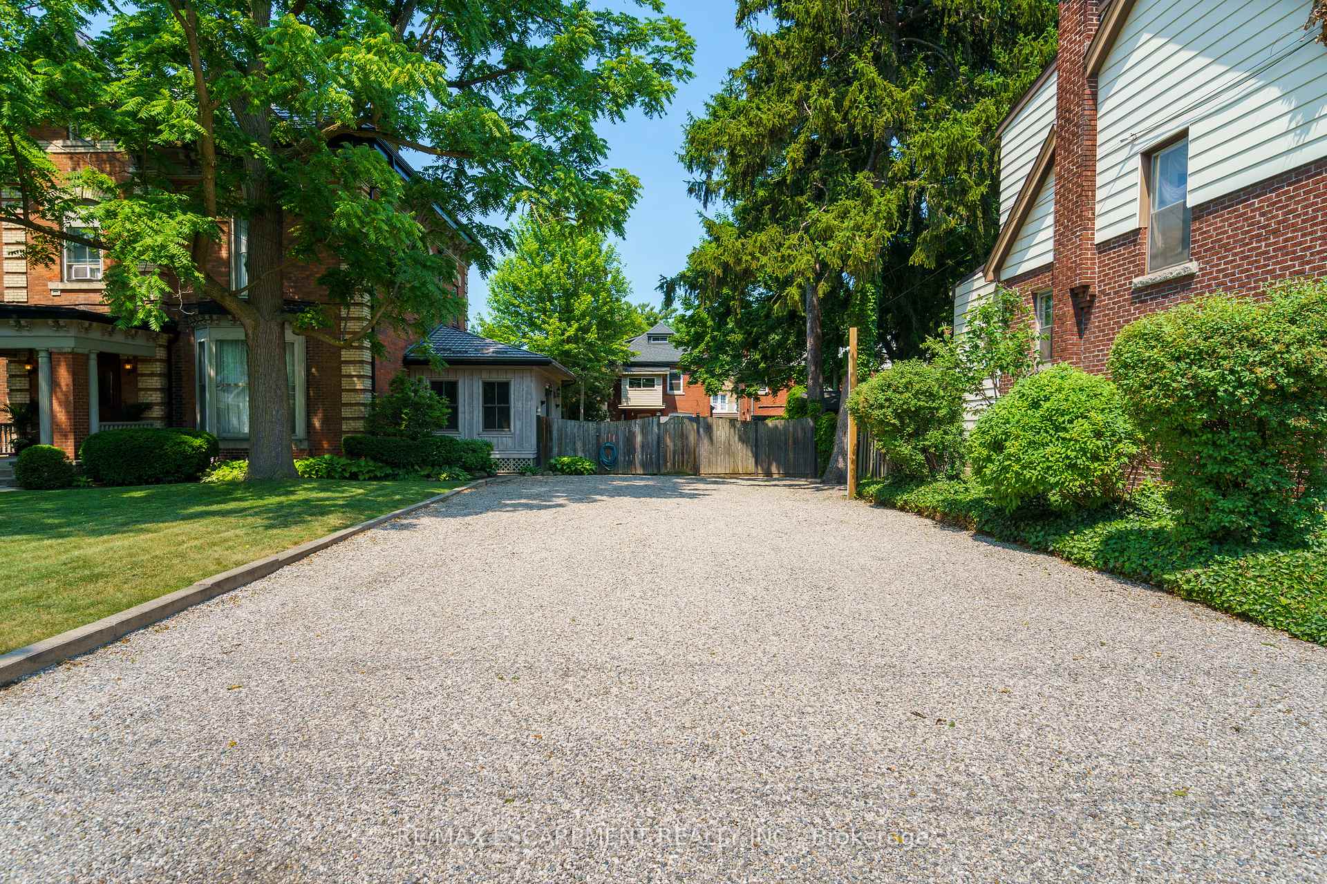 Photo 25 of 275 Cumberland Avenue, Hamilton, Blakeley — HOMEH