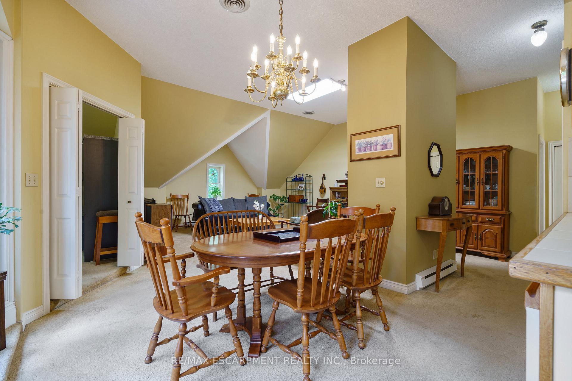 Photo 56 of 275 Cumberland Avenue, Hamilton, Blakeley — HOMEH