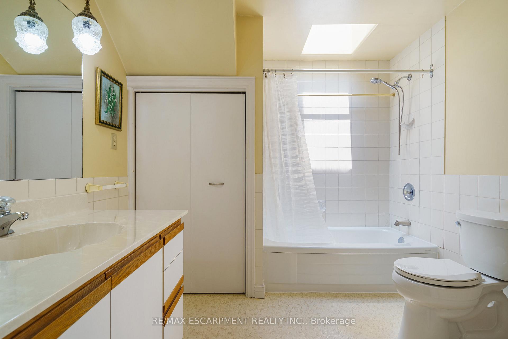 Photo 81 of 275 Cumberland Avenue, Hamilton, Blakeley — HOMEH