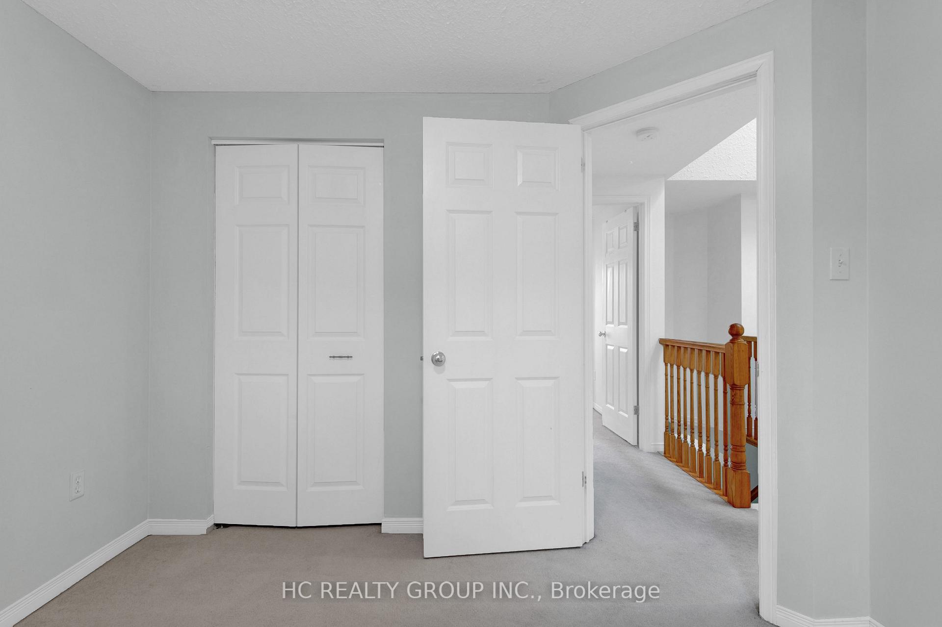 Photo 31 of 69 Gibbs Crescent, Guelph, Clairfields/Hanlon Business Park — HOMEH
